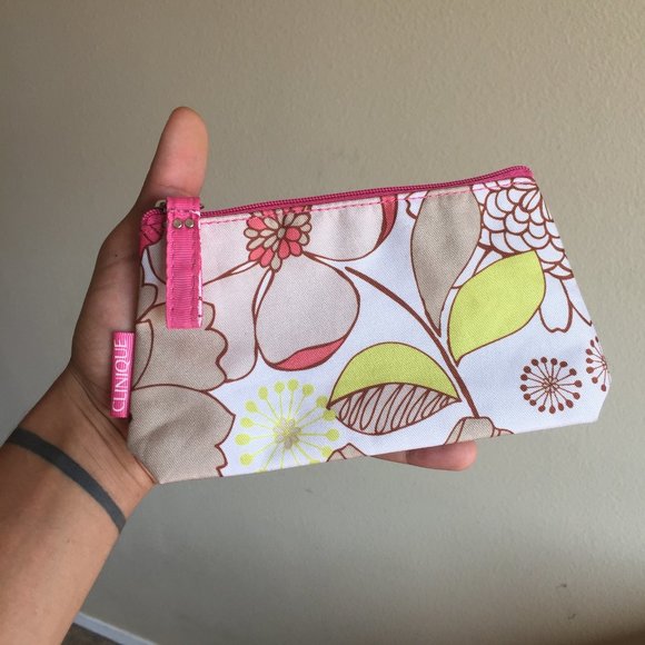 Handbags - Pink and White Handbag